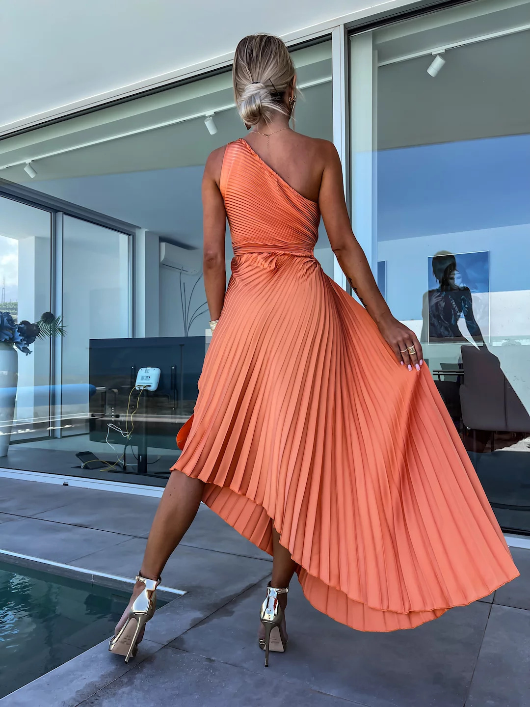 ELLA | One-Shoulder Plissee Midikleid für Hochzeitsgäste