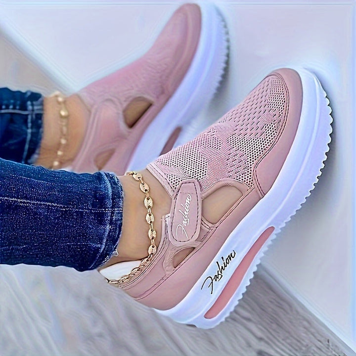 Atmungsaktive Slip-On-Sneaker mit stabiler Passform