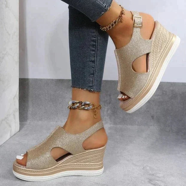 Anna-Caroline | Entspannte Keilsandalen