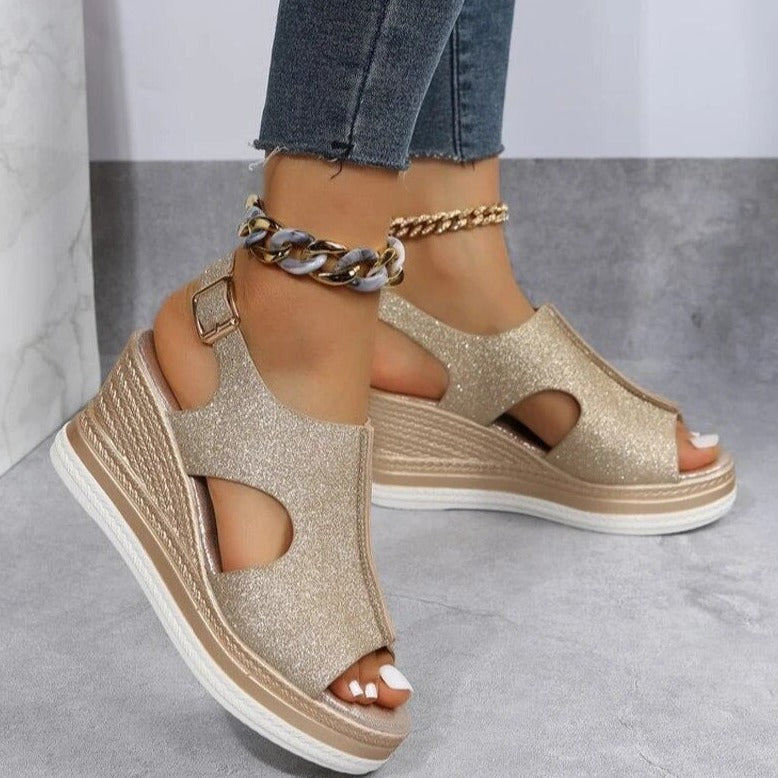 Anna-Caroline | Entspannte Keilsandalen