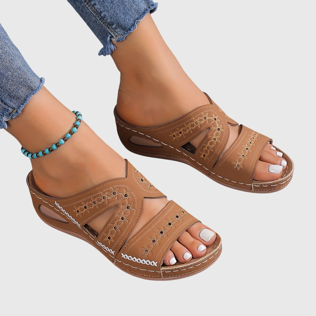 Bonnie - Elegante Orthopädische Sandalen