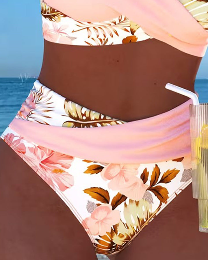 Marie | Bikini mit kontrastierendem Blumenmuster und Schlitz