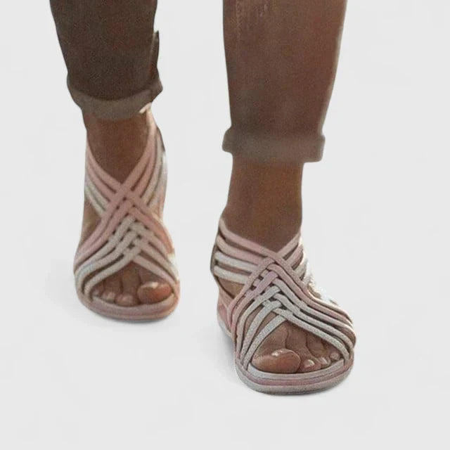 Ashlyn - Elegante orthopädische Sandalen