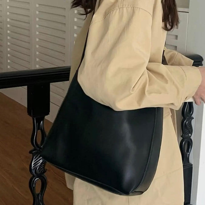 Stacy™ | Elegante Lederhandtasche