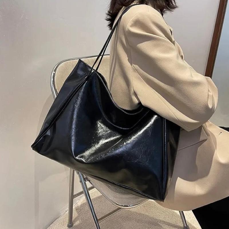 Patricia™ | Glänzende Lederhandtasche