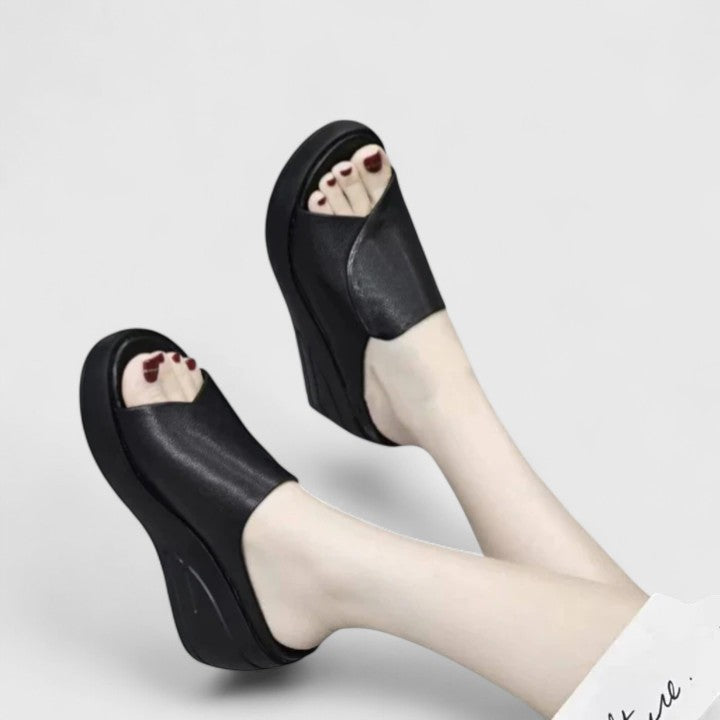 Kora - Orthopädische Wedge-Sandalen