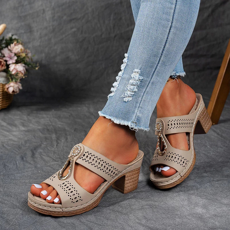 Xenia | Orthopädische Sandalen