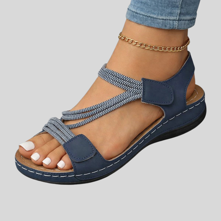 Eva-Gabriele | Leichte orthopädische Sandalen