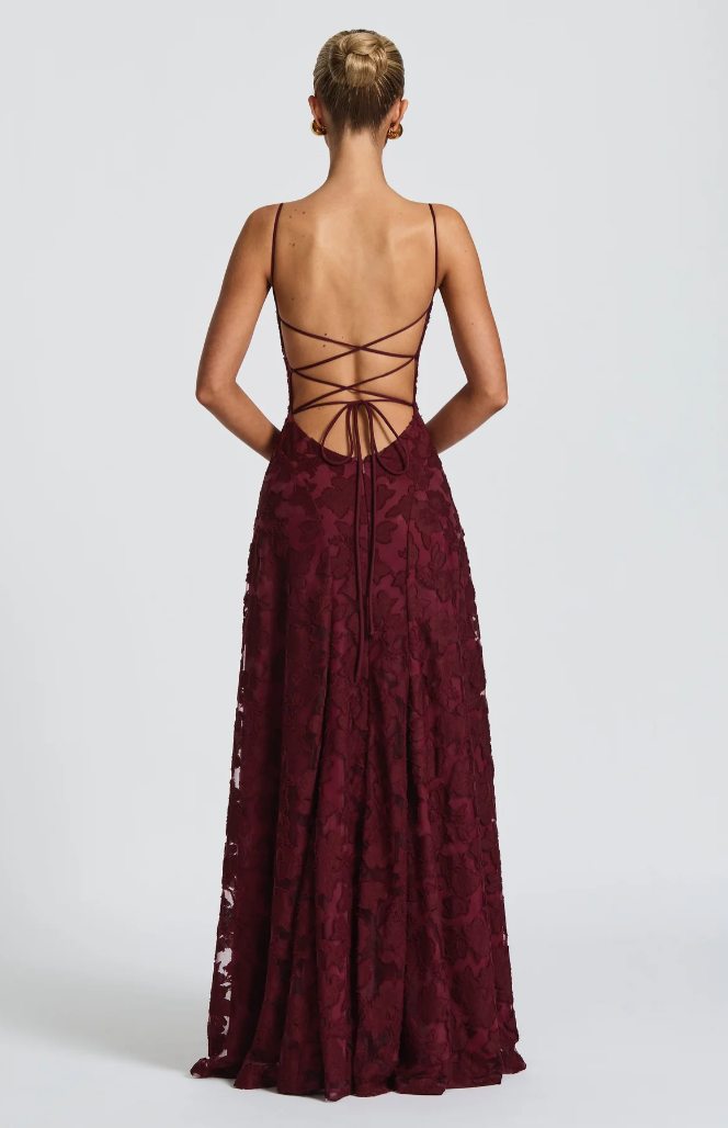 SOFIA | Elegantes Spitzen Maxikleid für Hochzeitsgäste