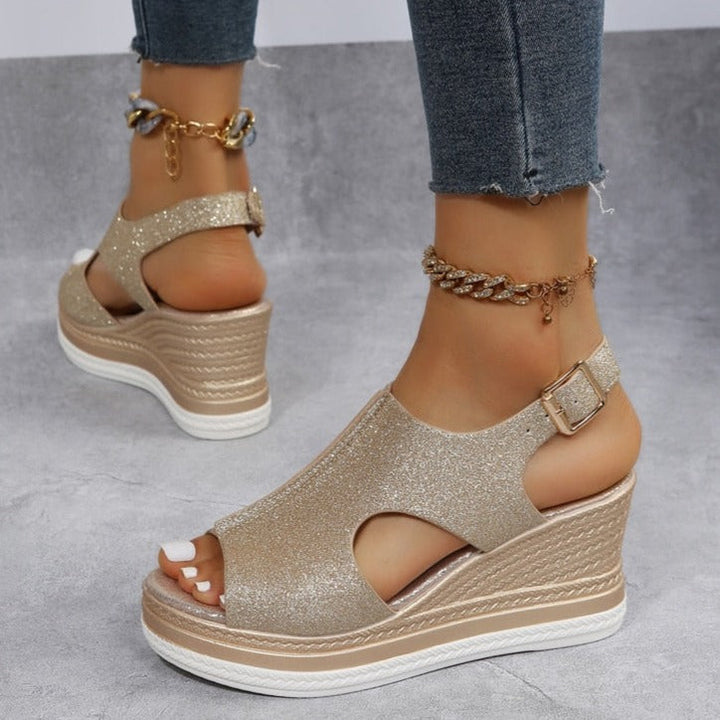 Anna-Caroline | Entspannte Keilsandalen