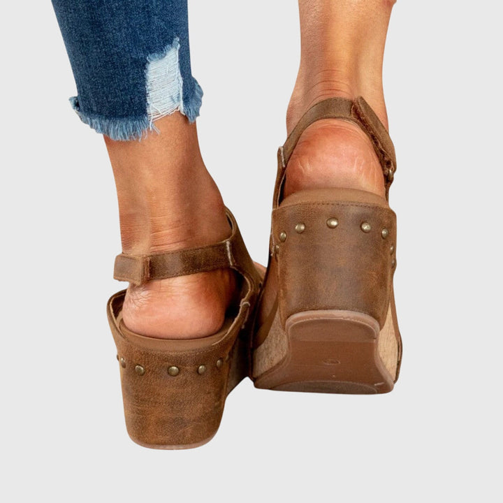 Marni - Elegante orthopädische Sandalen