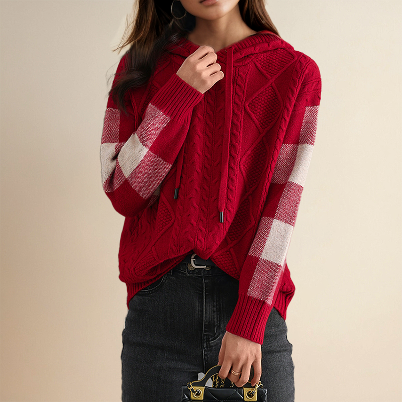 Emily | Kapuzenpullover aus Zopfstrick