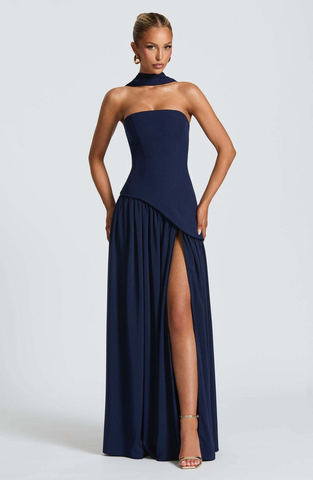 LINA | Trägerloses Maxikleid mit Schlitz für Hochzeitsgäste
