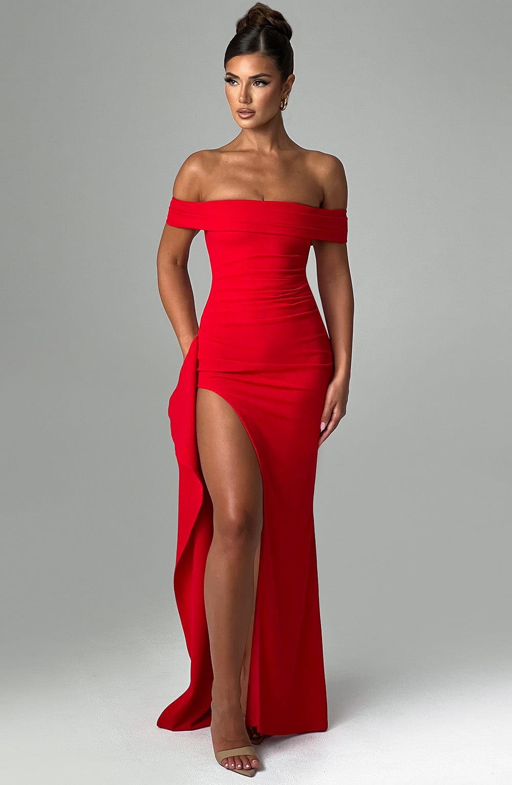 KIM | Off-Shoulder Satin Maxikleid für Hochzeitsgäste