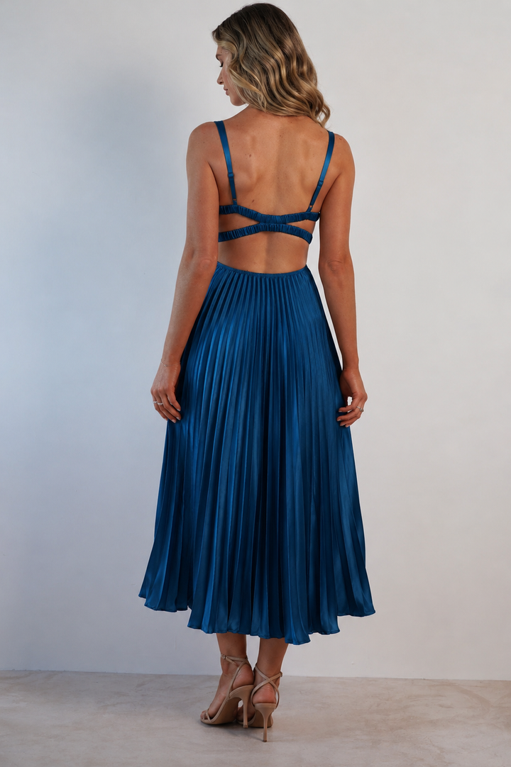 MALKA | Plissee Maxikleid mit Zartem Fall für Hochzeitsgäste